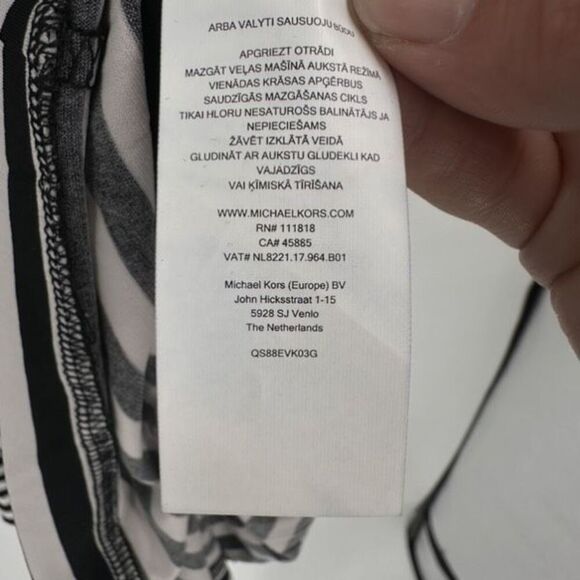 NWT Michael Kors Women's Stripe Ruffle Hem 3/4 Sleeve Shift Dress Black White XS - Picture 6 of 9